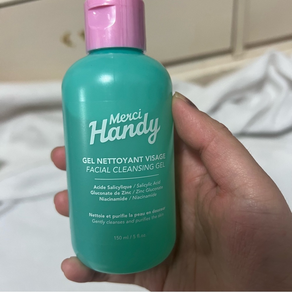 Merci Handy Facial Cleansing Gel june sale